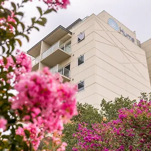 4* Aparthotel Hume Serviced